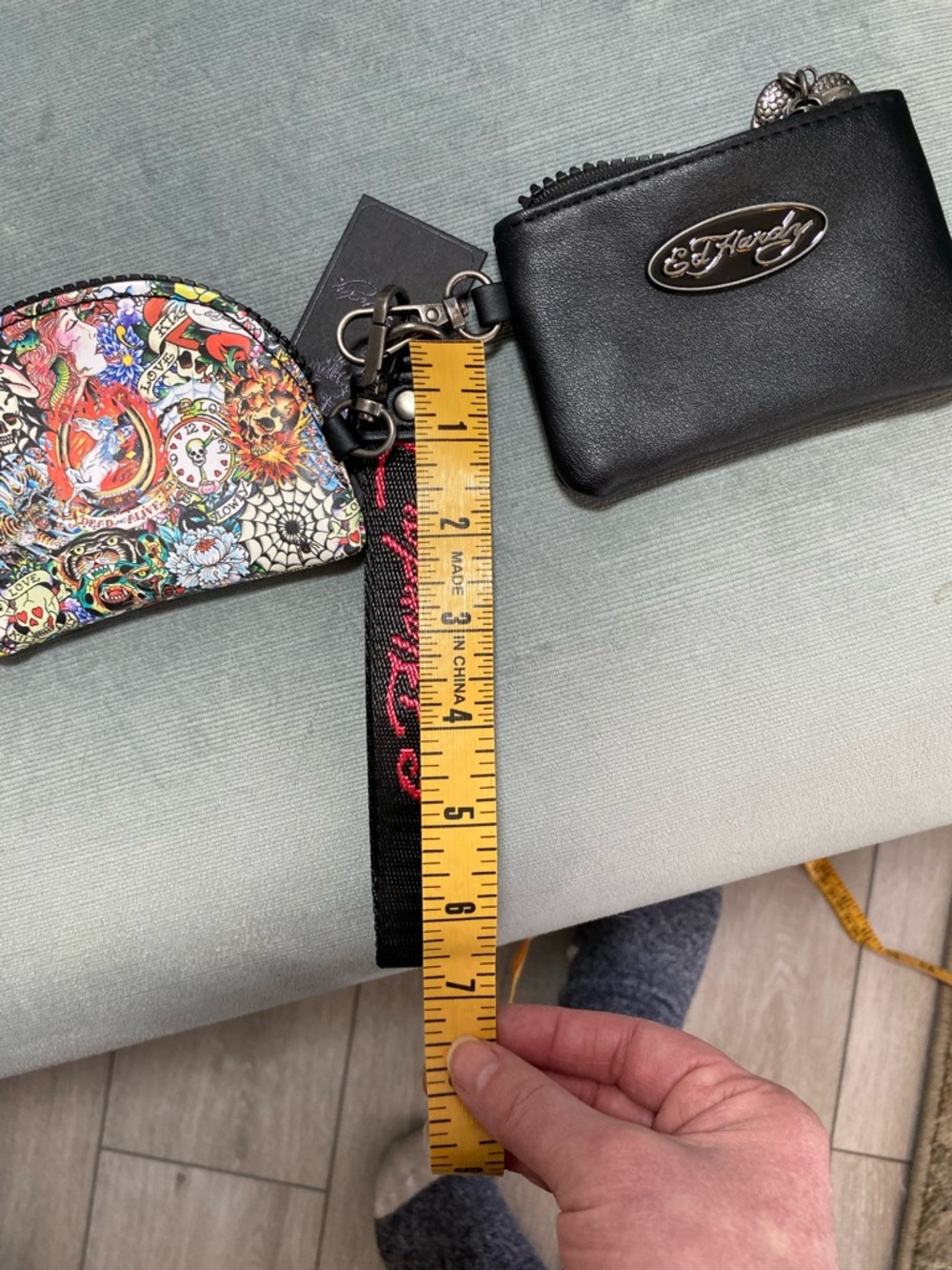 NWT Ed Hardy Black 3 piece Multicolor Tattoo Print Pouch & Wristlet Keychain Set - Picture 16 of 17